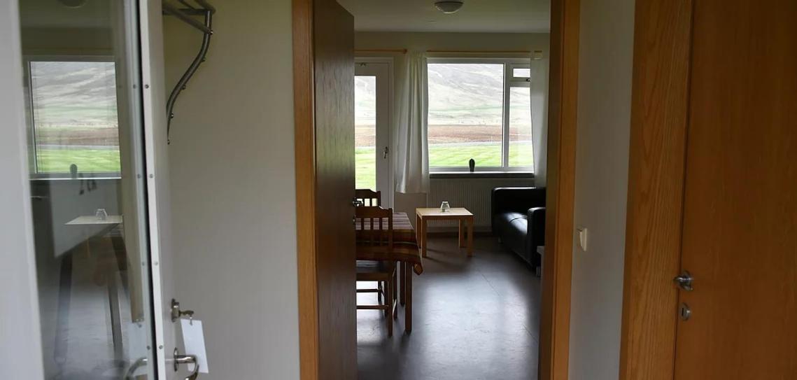 Kaffi Holar Cottages And Apartments Saudarkrokur Exterior foto